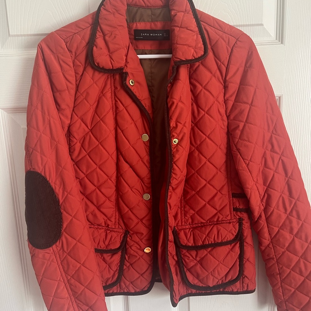 Zara Women's Vibrant Red Quilted Puffer Coat
